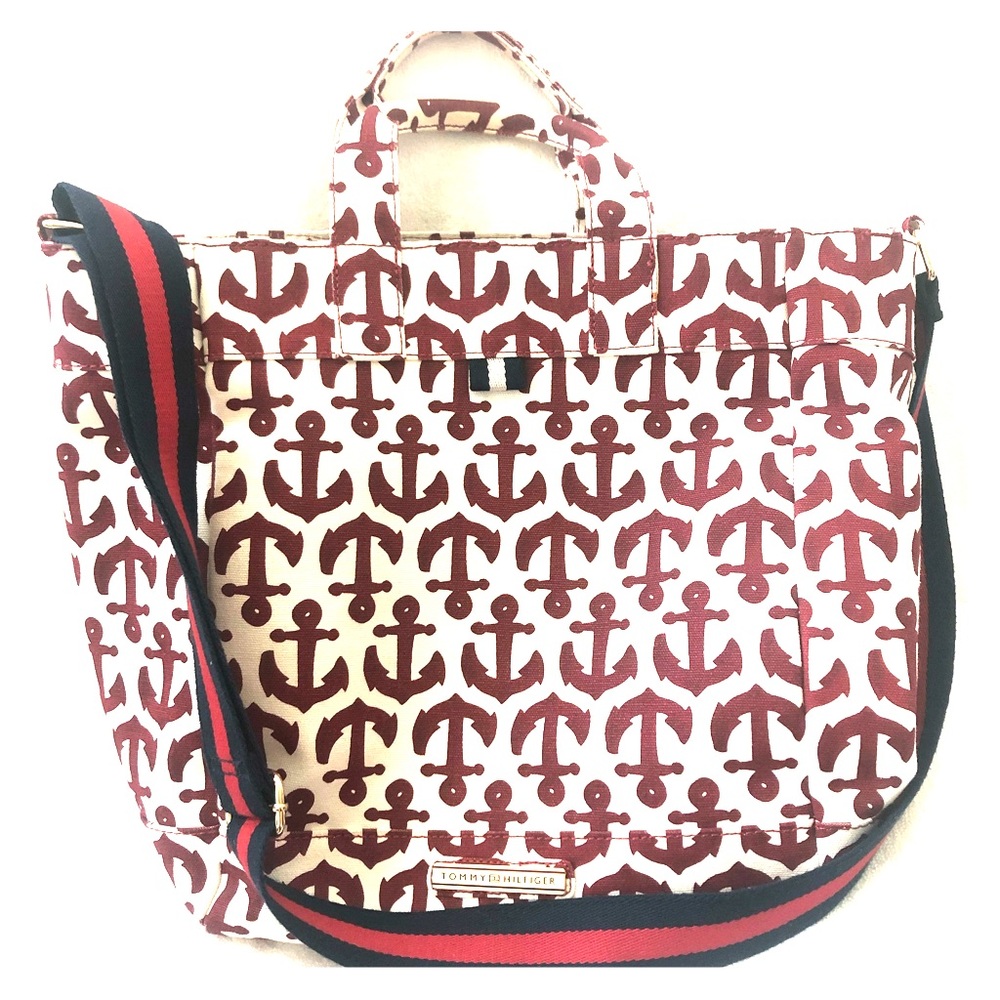 Tommy Hilfiger Bucket Bag